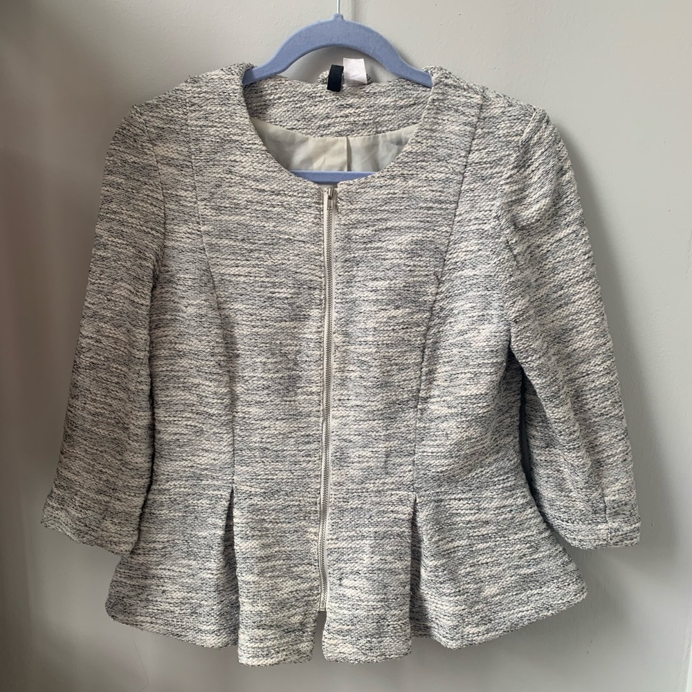 H&M 3/4 Length Peplum Top